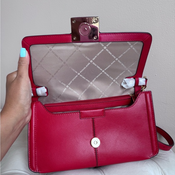 NWOT Michael Kors Sonia Medium Leather Shoulder Bag - Picture 3 of 6